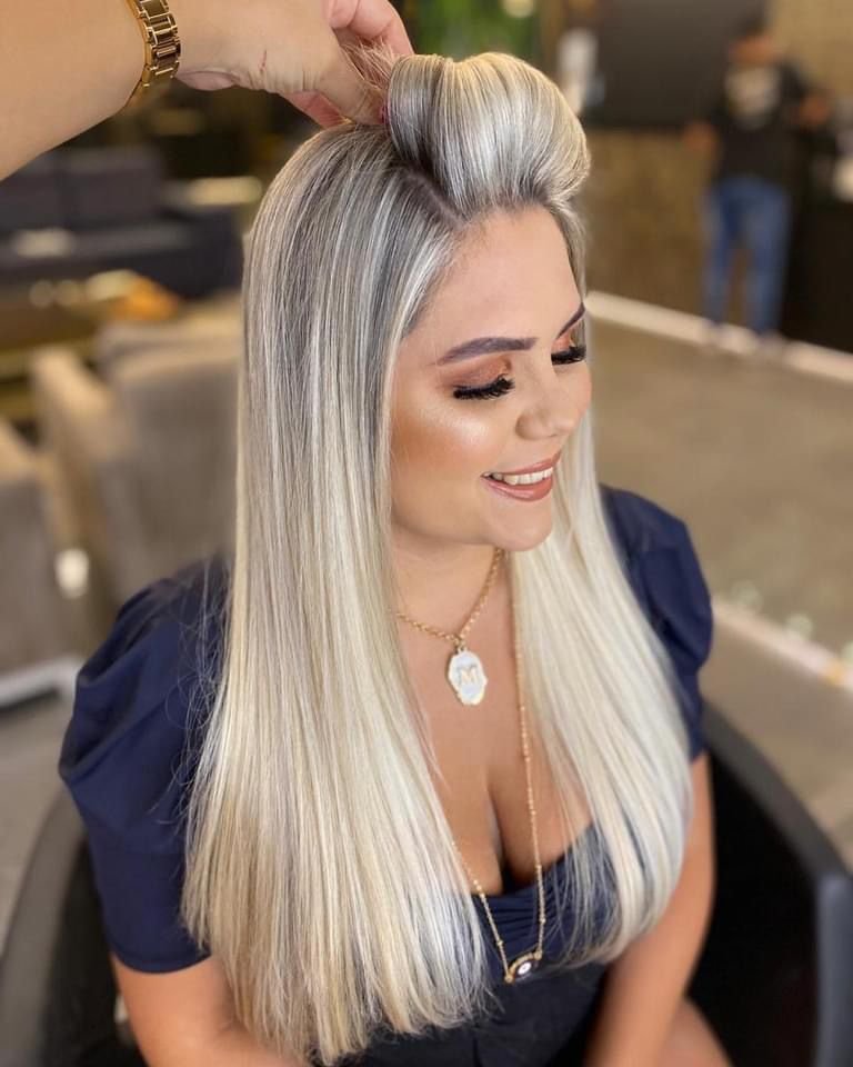 Rubio platinado cenizo Miami